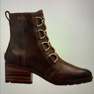 Women’s Sorel Cate Boots - Size 8